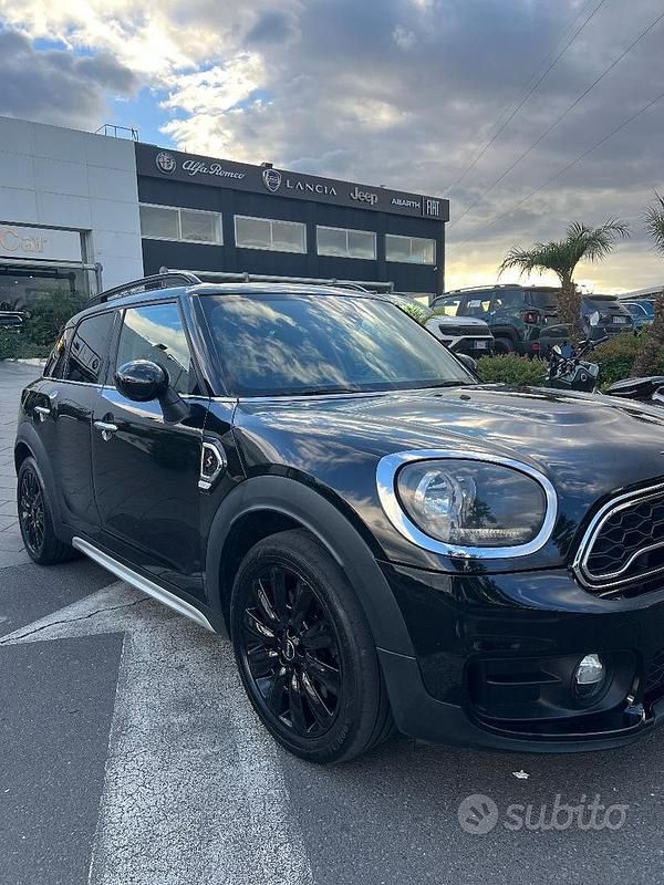 Usata Mini Countryman 190 CV (139 kW) 2019 Nero