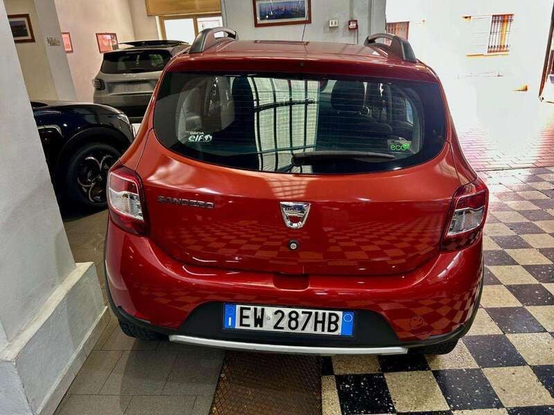 Usata Dacia Sandero Prestige 90 CV (66 kW) 2014 Nero Utilitaria