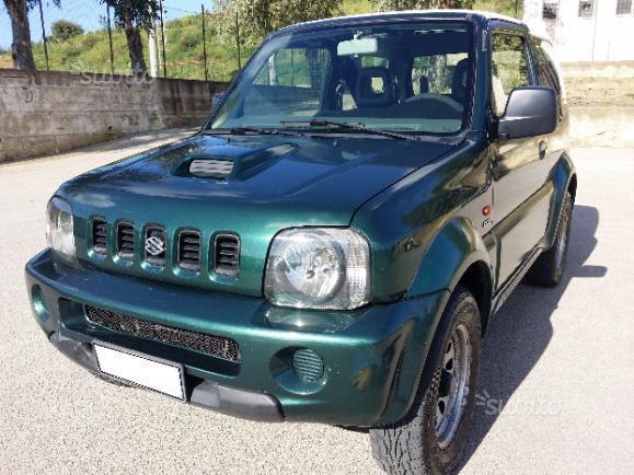 Venduto Suzuki Jimny 1.54x4 turbo di. auto usate in vendita