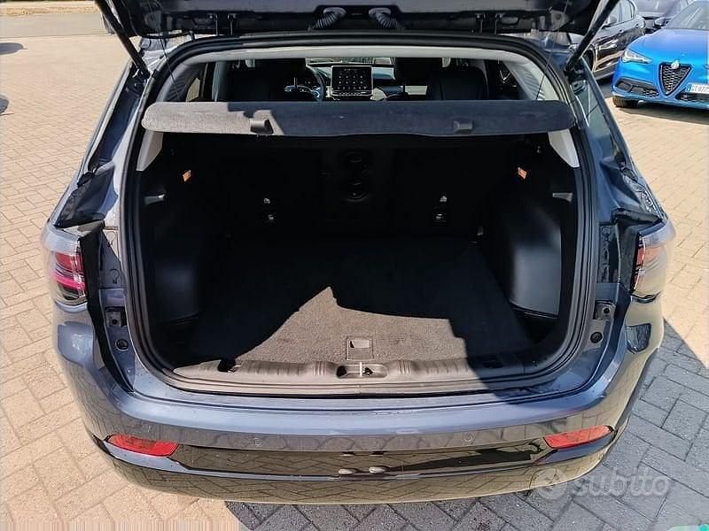 Usata Jeep Compass Summit 131 CV (96 kW) 2024 Blu SUV