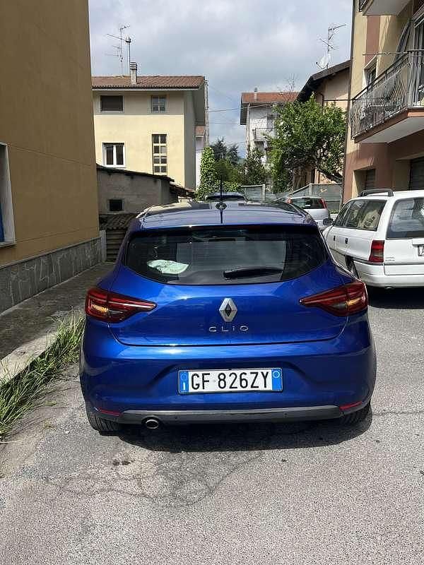 Usado Renault Clio V 90 HP (66 kW) 2021 Sedan