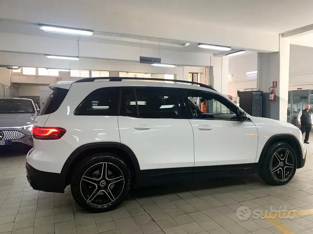 Usata Mercedes GLB250 224 CV (164 kW) 2021 Bianco SUV