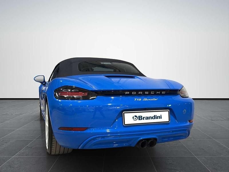 Usata Porsche Boxster 299 CV (219 kW) 2025 Blu misano Cabrio