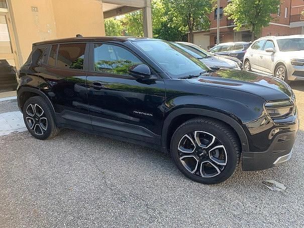 Usata Jeep Avenger Summit 101 CV (74 kW) 2023 Nero SUV