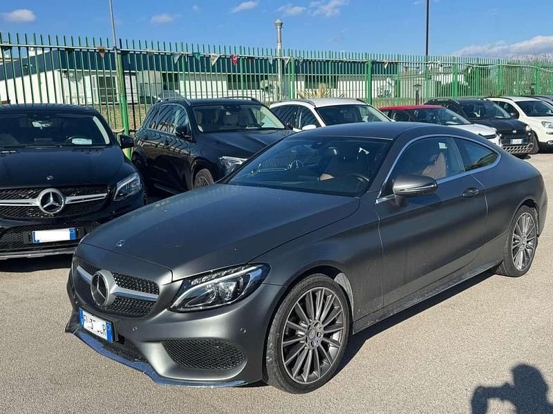 Usata Mercedes C220 170 CV (125 kW) 2017 Satinato Coupé