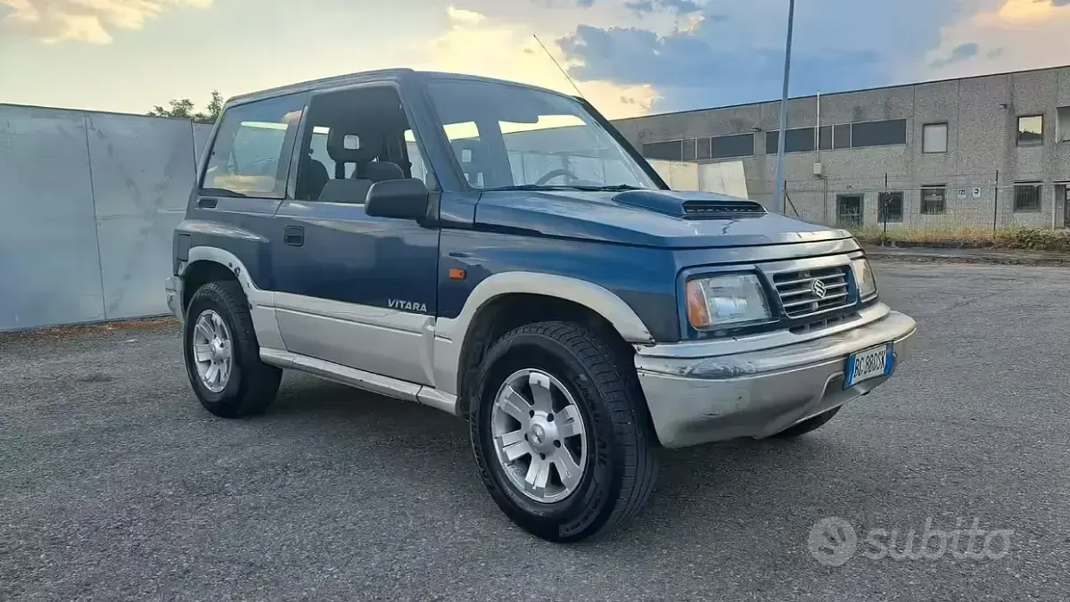 Usata Suzuki Vitara 75 CV (55 kW) 1999 Bluazzurro SUV