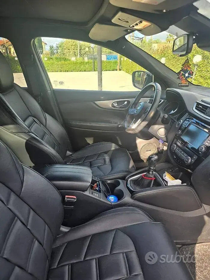 Usata Nissan Qashqai Tekna+ 116 CV (85 kW) 2020 Nero SUV