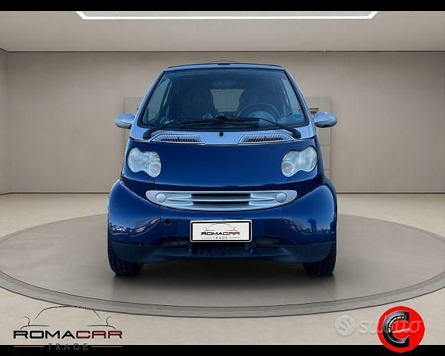 Usata Smart ForTwo Cabrio Pure 61 CV (44 kW) 2006 Blu Cabrio