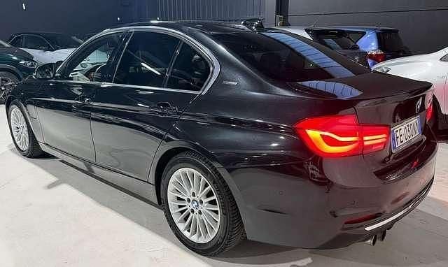 Usata BMW 330 184 CV (135 kW) 2016 Other Berlina