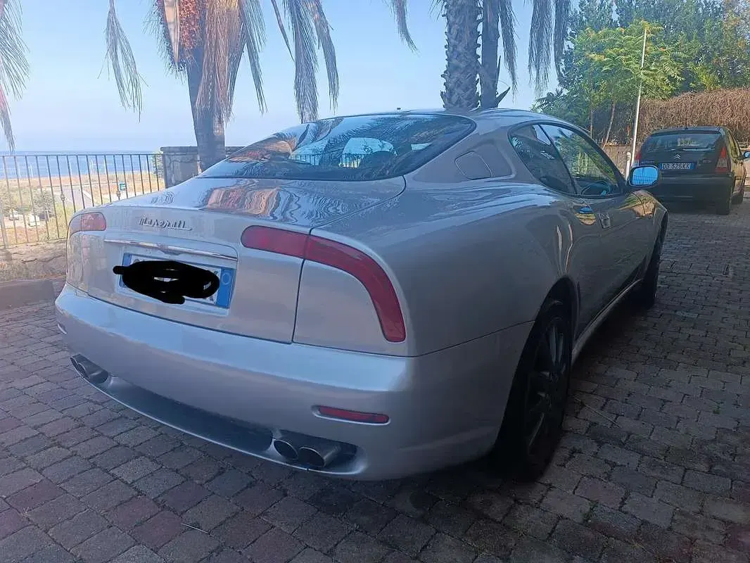 Usata Maserati 3200 368 CV (270 kW) 2000 Argento Coupé