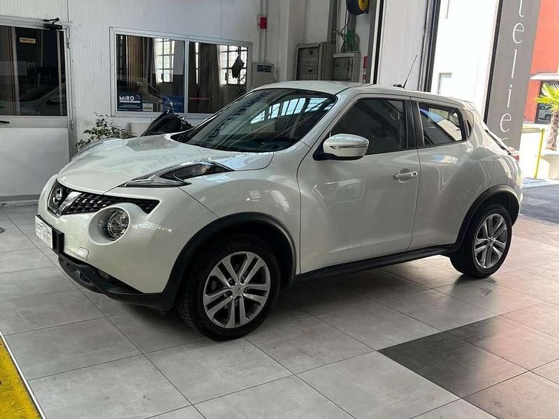 Usata Nissan Juke Visia 110 CV (80 kW) 2016 Bianco SUV