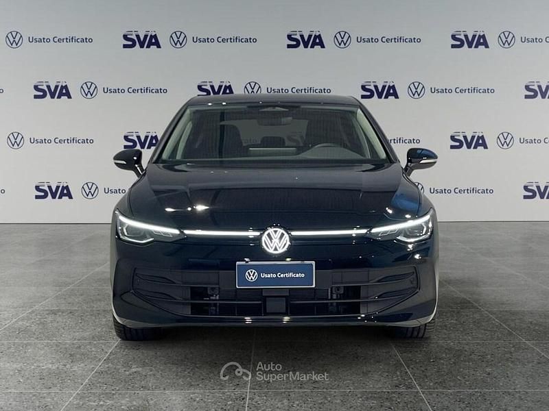 Nuova VW Golf VIII 150 CV (110 kW) 2026 Grenadill black metallizzato Berlina