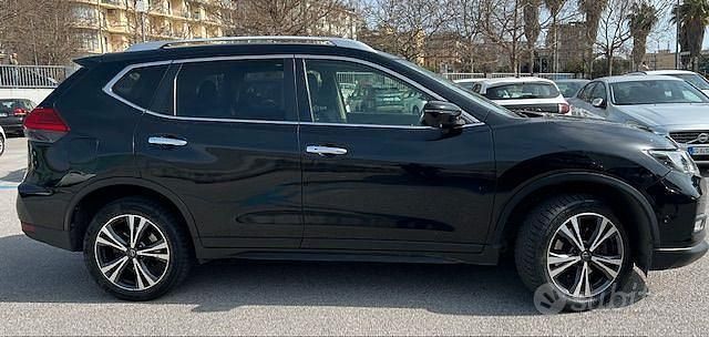 Usata Nissan X-Trail N-Connecta 177 CV (130 kW) 2017 SUV