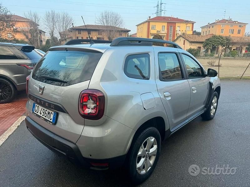 Usata Dacia Duster Anniversary 101 CV (74 kW) 2021 Grigio Station wagon