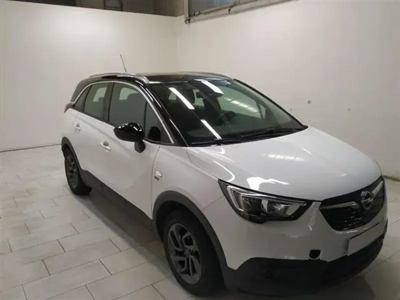Usata Opel Crossland Innovation 83 CV (61 kW) 2019 Bianco SUV
