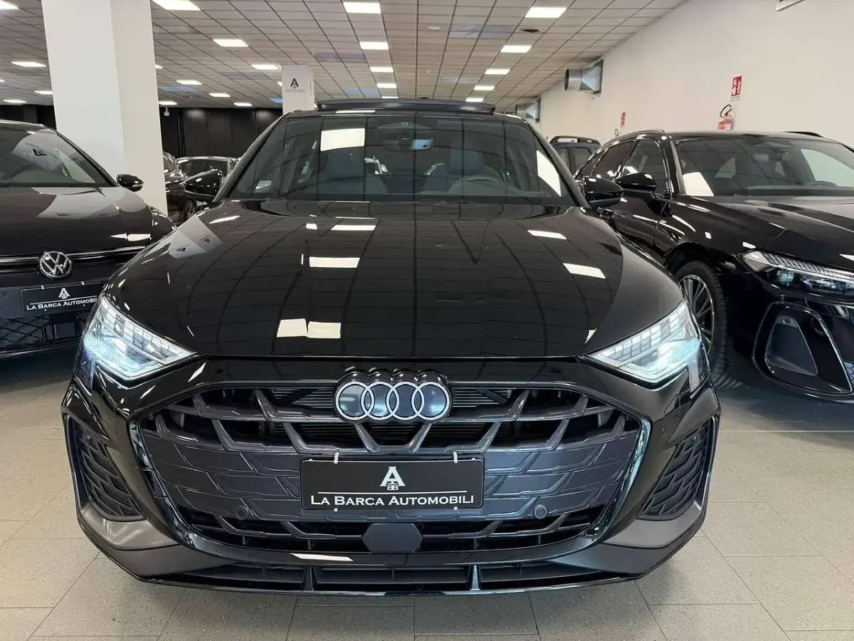 Usata Audi A3 S-Line 150 CV (110 kW) 2024 Nero Berlina