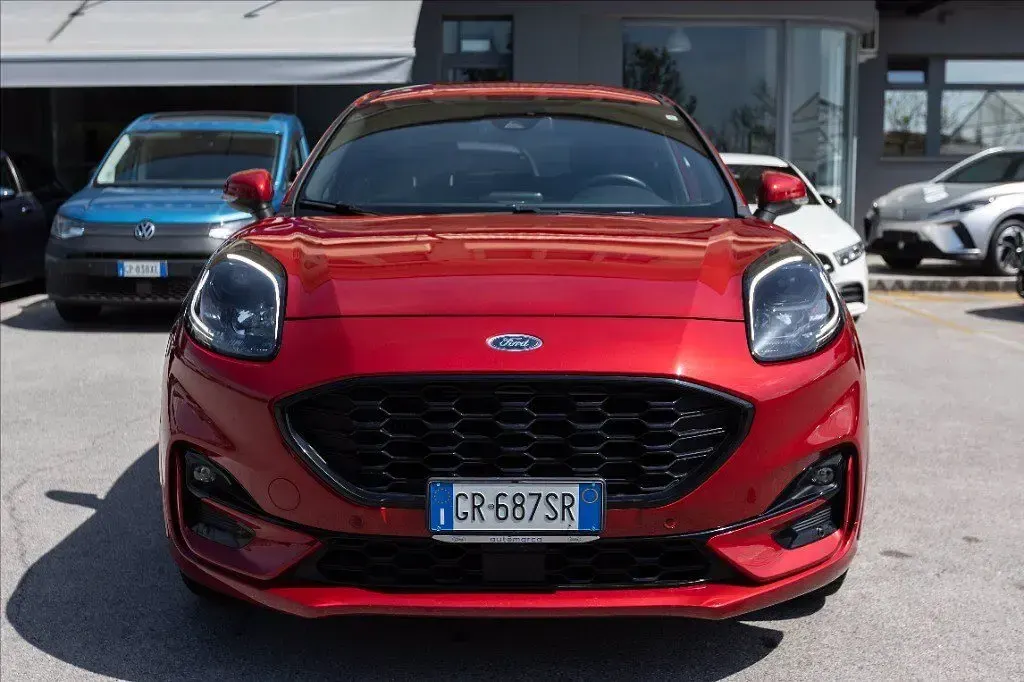 Usata Ford Puma ST-Line X 125 CV (91 kW) 2023 Fantastic red (metallizzato) SUV