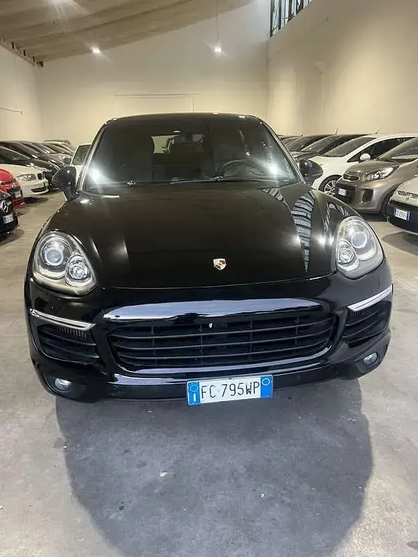 Usata Porsche Cayenne 250 CV (183 kW) 2016 SUV