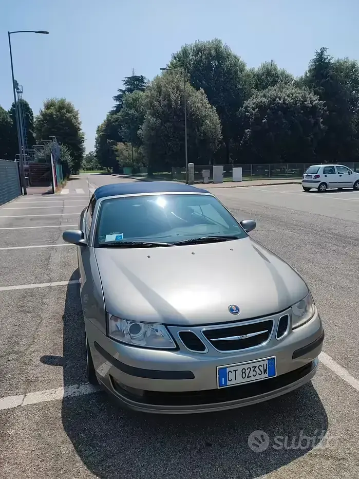 Usata Saab 9-3 Cabriolet 175 CV (128 kW) 2004 Grigio Cabrio