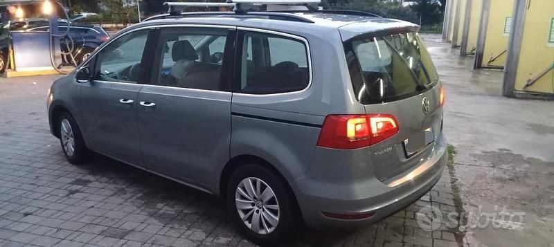 Usata VW Sharan 140 CV (102 kW) 2010 Grigio Monovolume