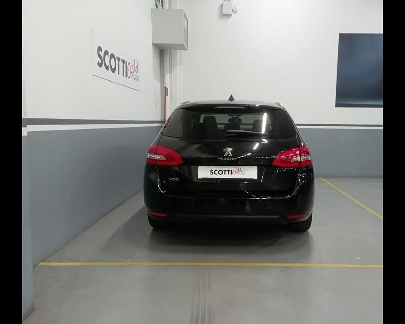 Usata Peugeot 308 Allure 131 CV (96 kW) 2018 Nero Station wagon