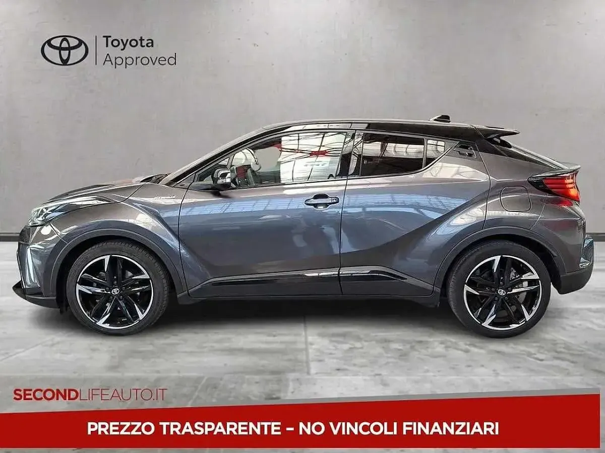 Usata Toyota C-HR Edition 184 CV (135 kW) 2022 Grigio SUV