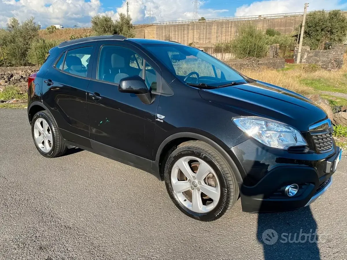 Usata Opel Mokka 131 CV (96 kW) 2013 Nero SUV