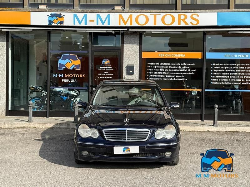 Gebraucht Mercedes C220 Elegance 143 PS (105 kW) 2004 Blau Limousine