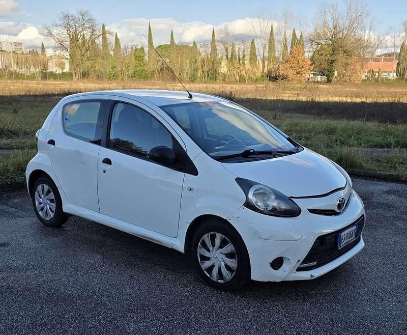 Occasion Toyota Aygo Connect Style 68 ch (50 kW) 2013 Citadine