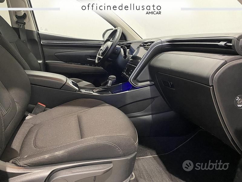 Usata Hyundai Tucson 136 CV (100 kW) 2023 Grigio metallizato SUV