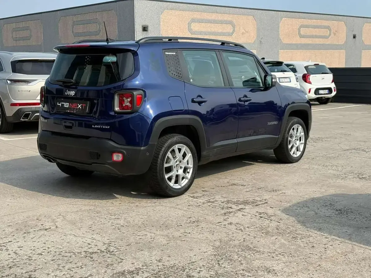 Usata Jeep Renegade Limited 140 CV (102 kW) 2018 Blu/azzurro SUV