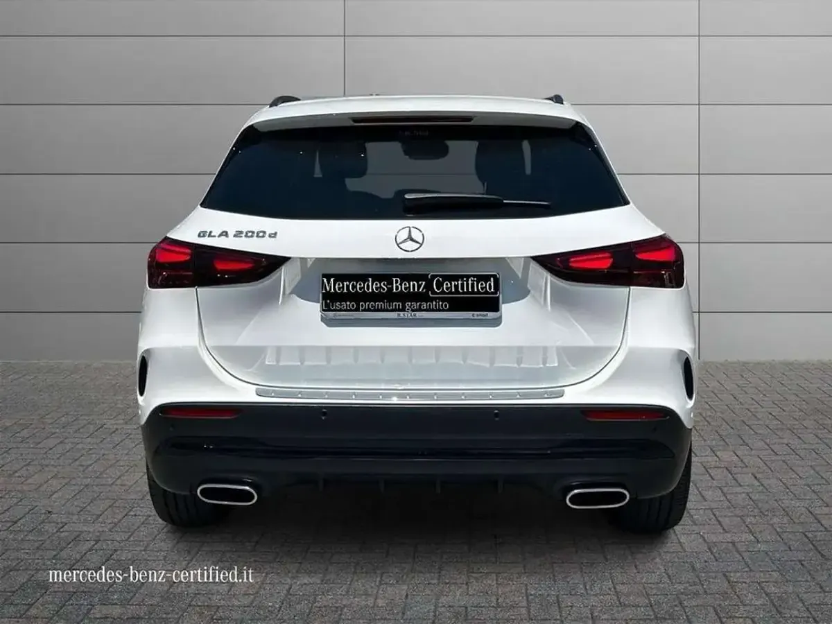Usata Mercedes GLA200 Advanced Plus 150 CV (110 kW) 2025 Bianco SUV