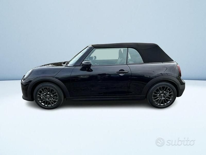 Usata Mini Cooper Cabriolet Classic 163 CV (119 kW) 2025 Nero Cabrio