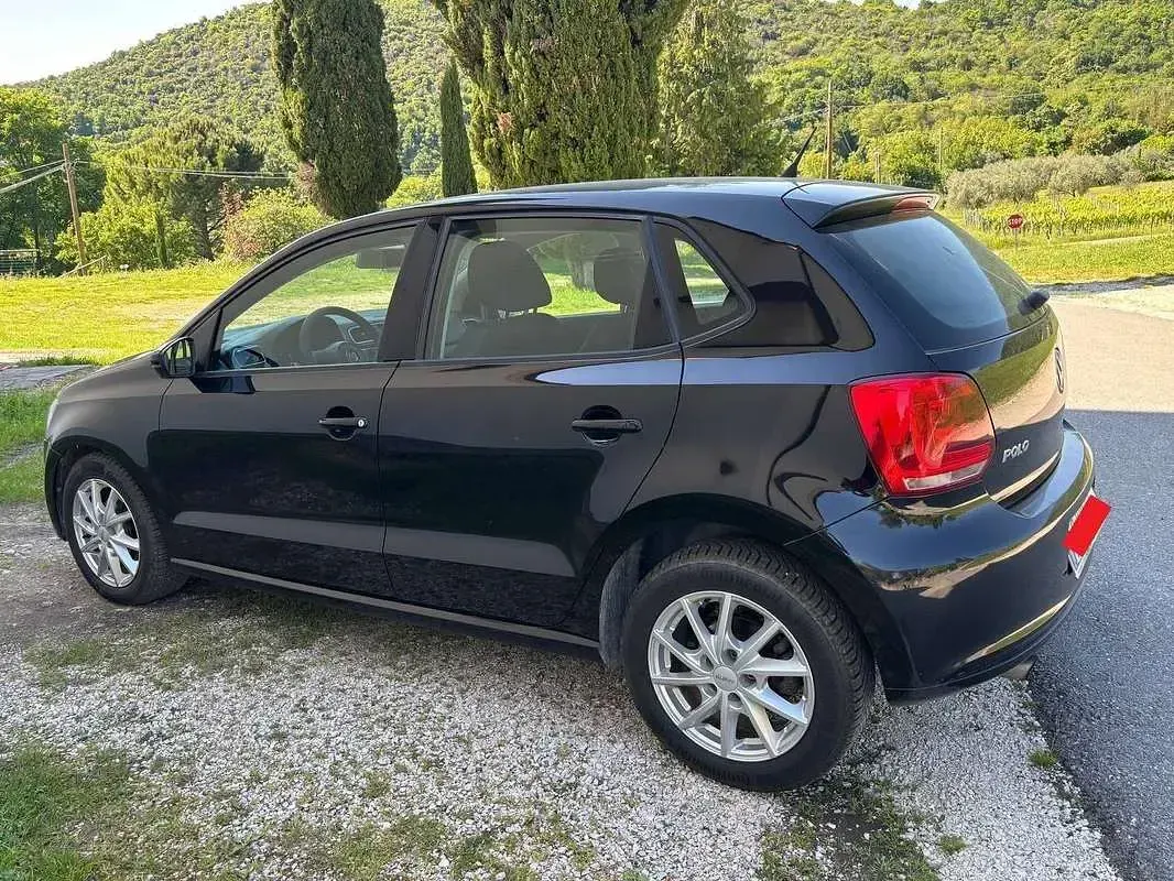 Usata VW Polo Comfortline 90 CV (66 kW) 2010 Nero Utilitaria