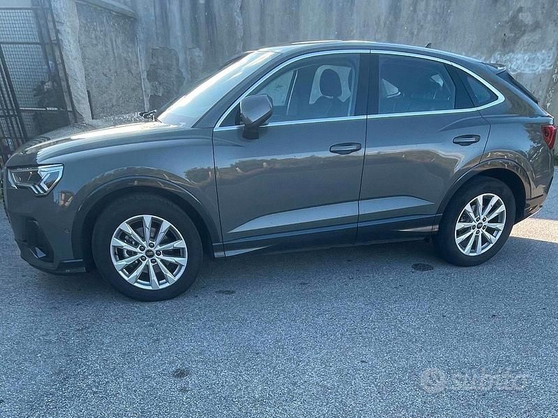 Usata Audi Q3 Business Plus 150 CV (110 kW) 2025 Grigio SUV