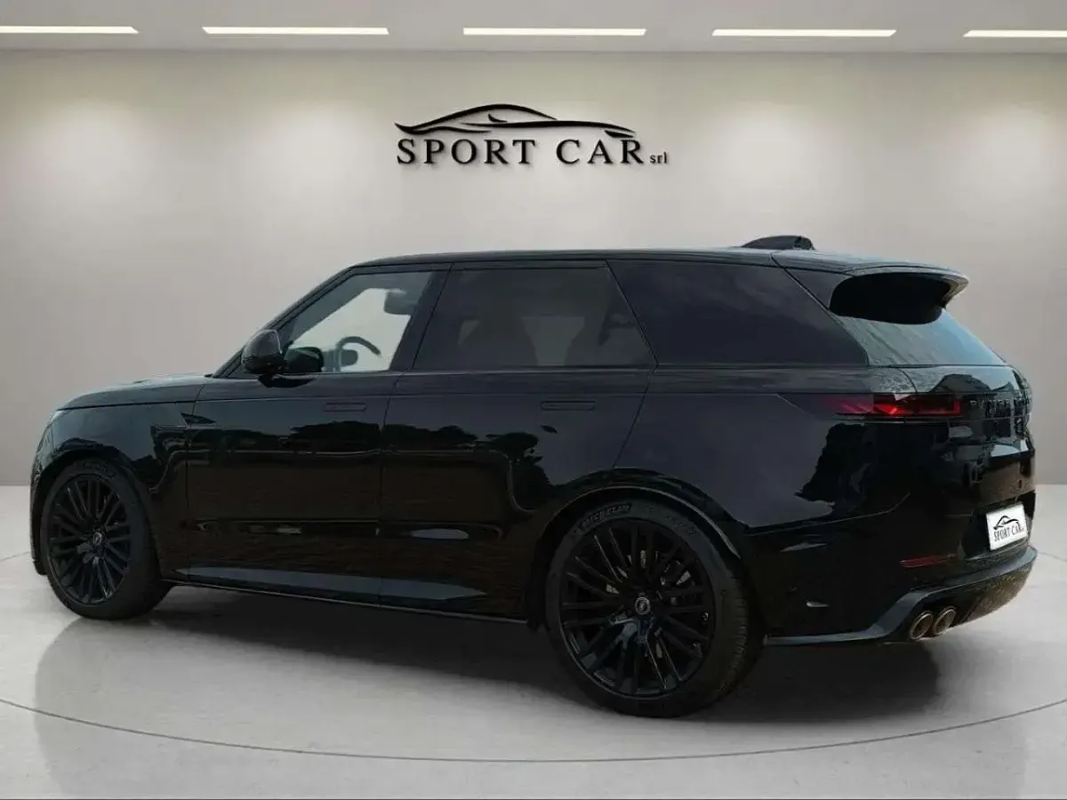Usata Land Rover Range Rover Sport 635 CV (467 kW) 2024 Nero SUV