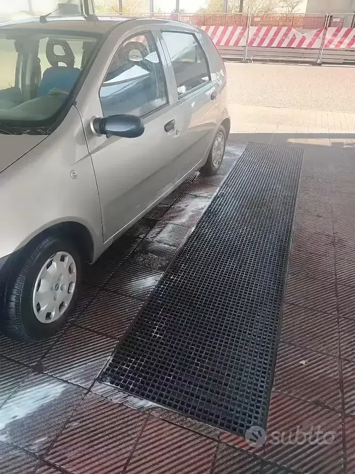Usata Fiat Punto 2002 Grigio Utilitaria