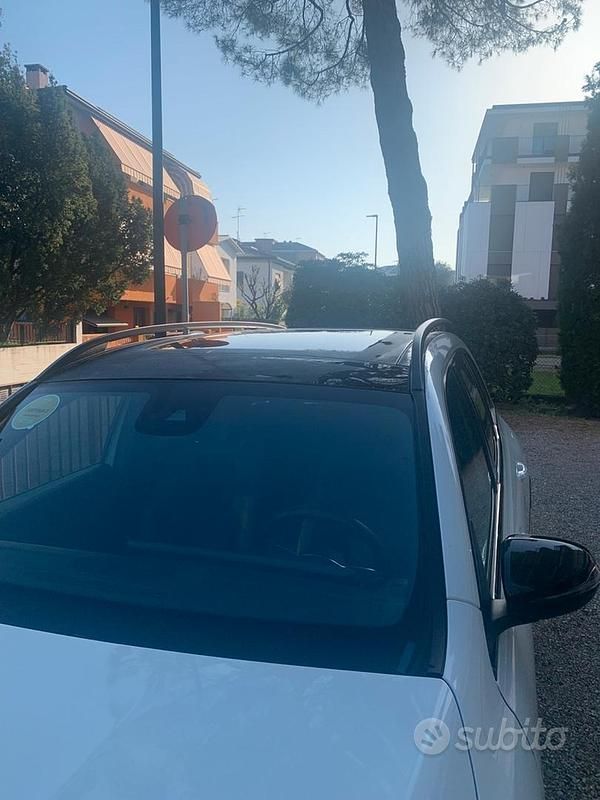 Usata Mercedes GLB200 2022 Bianco SUV