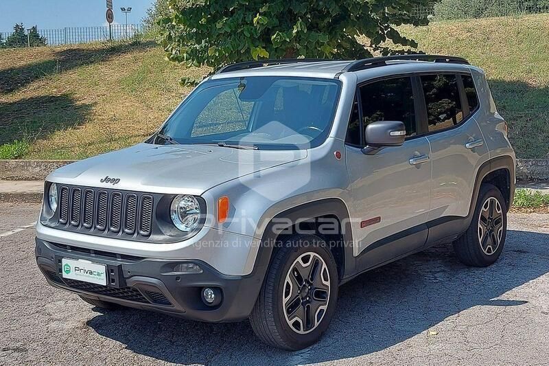 Grigio Usata 2017 Jeep Renegade Trailhawk SUV | 8000 € - Immagine 1/4