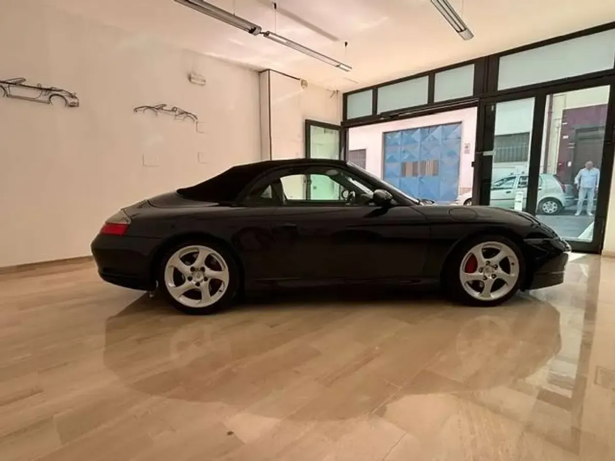 Usata Porsche 911 Carrera 4S Cabriolet 320 CV (235 kW) 2005 Blu/azzurro Cabrio