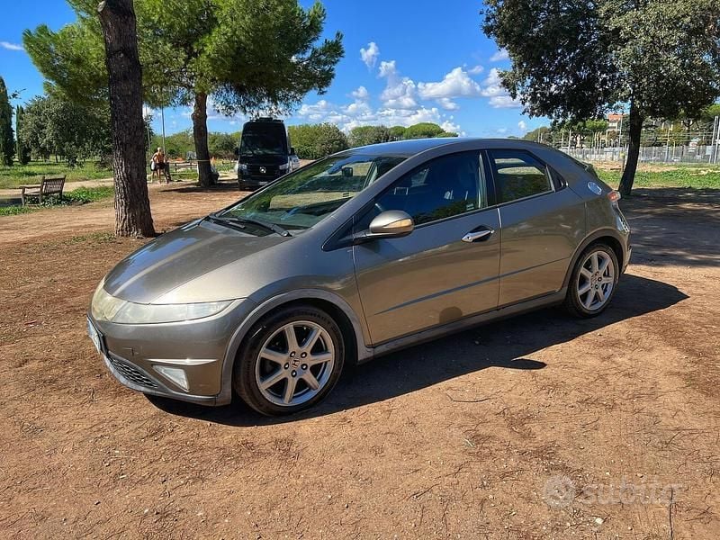 Usata Honda Civic 140 CV (102 kW) 2009 Utilitaria