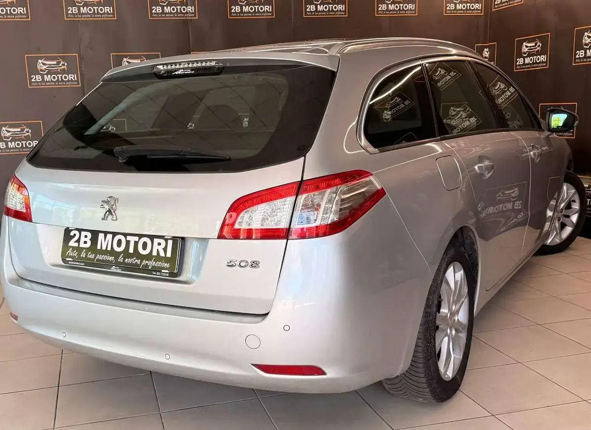 Usata Peugeot 508 SW Allure 120 CV (88 kW) 2016 Argento Station wagon
