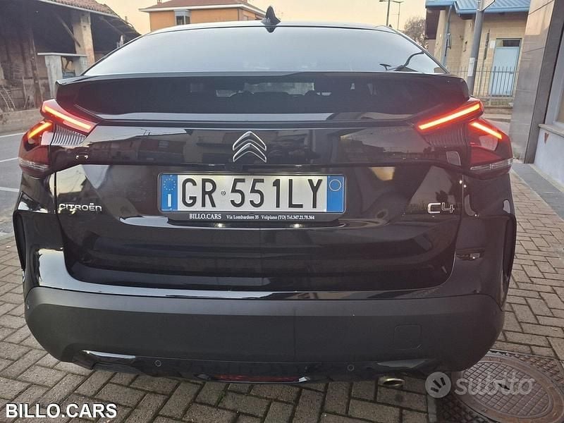Usata Citroën C4 Shine 131 CV (96 kW) 2023 Nero Monovolume