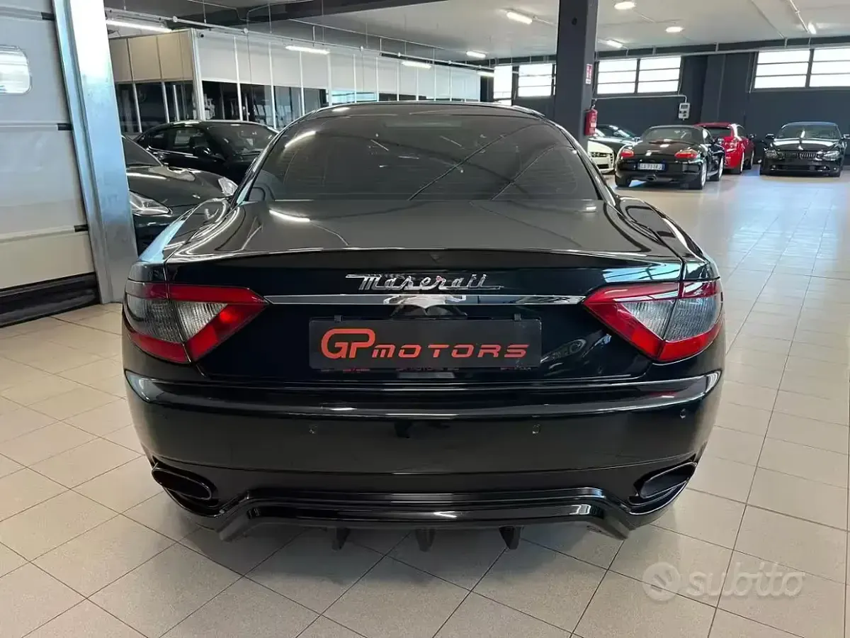 Usata Maserati Granturismo 460 CV (338 kW) 2014 Nero Coupé