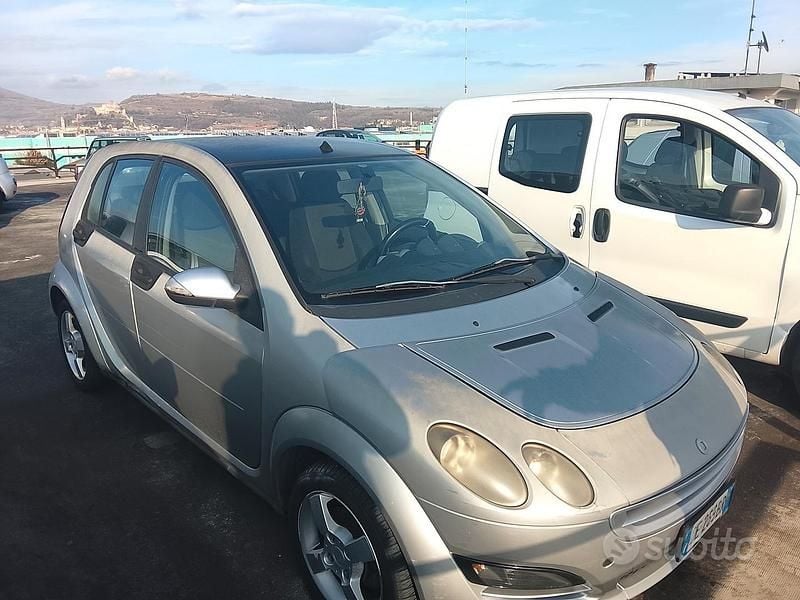 Usata Smart ForFour 2006 Grigio Utilitaria
