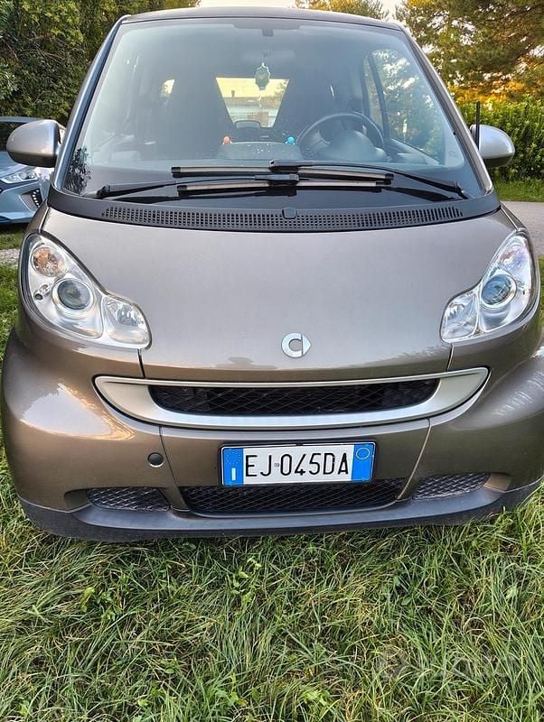 Grigio Usata 2012 Smart ForTwo Coupé Passion Coupé | 5000 € (Buon prezzo) - Immagine 1/4