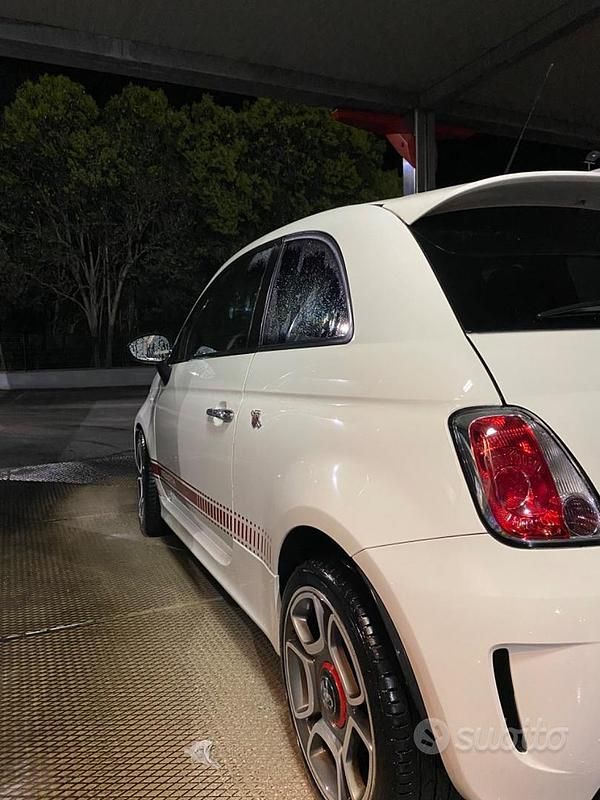 Usata Abarth 500 155 CV (114 kW) 2011 Bianco Utilitaria