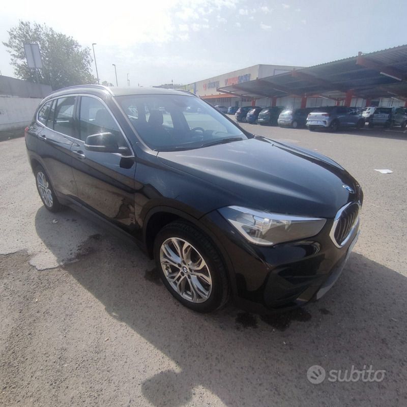 Nero Usata 2021 BMW X1 Efficient Dynamics SUV | 15.000 € (Super prezzo) - Immagine 1/4