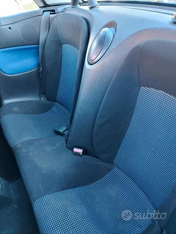 Usata Peugeot 206 CC 2003 Nero Cabrio