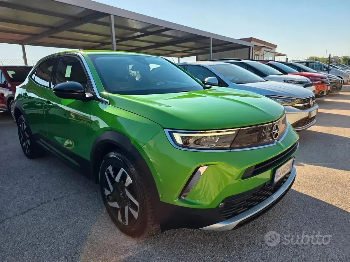 Usata Opel Mokka Elegance 110 CV (80 kW) 2022 Verde SUV